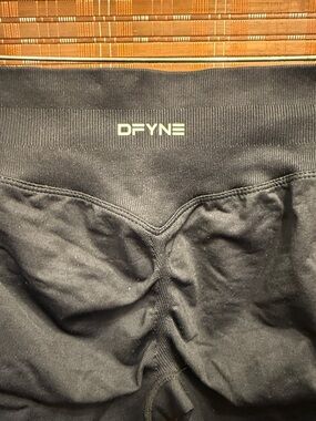 DFYNE Black Women's Leggings - High-Waist Stretch